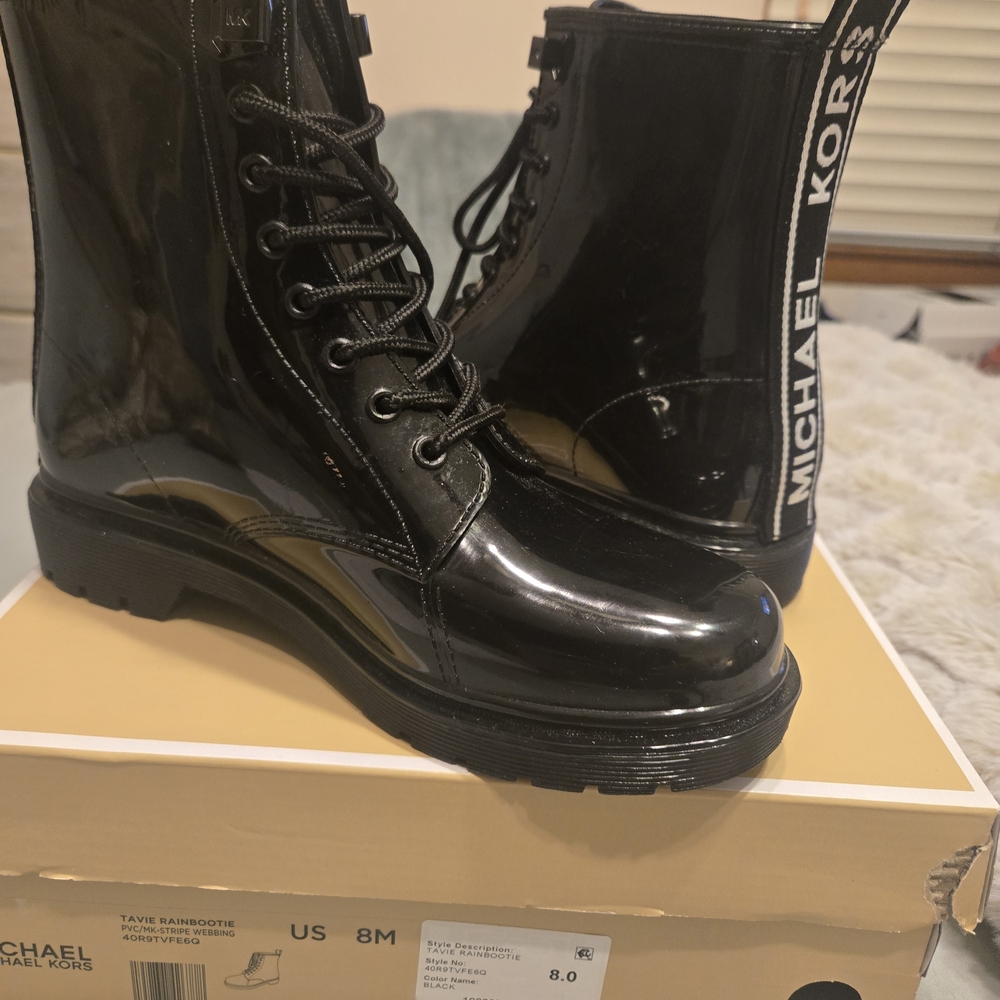 Michael Kors Shiny Black Combat Boots Sz 8